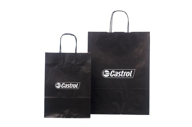 Vahvat, korkealaatuiset mustat paperikassit. Minimitilausm��r� omalla painatuksella on 50 kappale