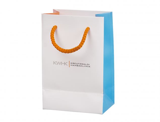 Hyvin suunniteltu ja korkealaatuinen luksuskassi. Valitse eri ko'oista. Minimitilausm��r� omalla p