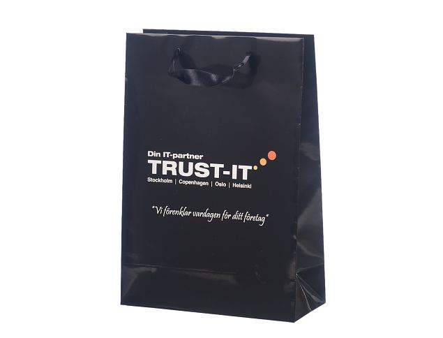 Vankka ja kest�v� luksuskassi. Toimitus Suomeen sis�ltyy hintaan. Voidaan r��t�l�id� omalla logol