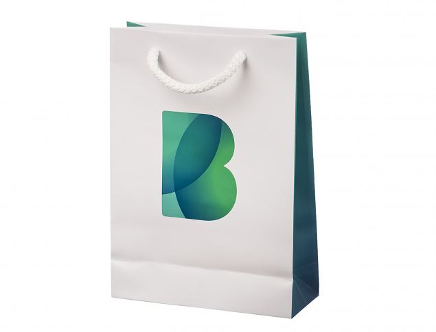 Elegant eksklusiv papirpose av h�y kvalitet. Gratis frakt til Norge. Tilgjengelig i flere ulike st