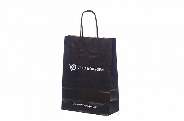 V�ldesignad, h�gklassig svart papperskasse. Minsta orderantal med personligt tryck �r bara 50 st. 