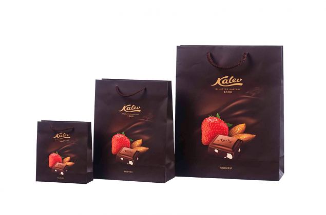 Firma logoga paberist kott ettev�tele. Lai valik erinevaid kotte.