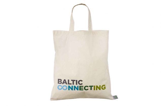 Riidest kotti saab pesta, seega hoolimata rohkest kasutamisest n�eb see kaua hea v�lja. Kui on vaj