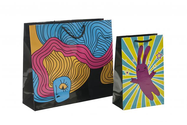 Sangadega paberkotid r��mustavad inimesi