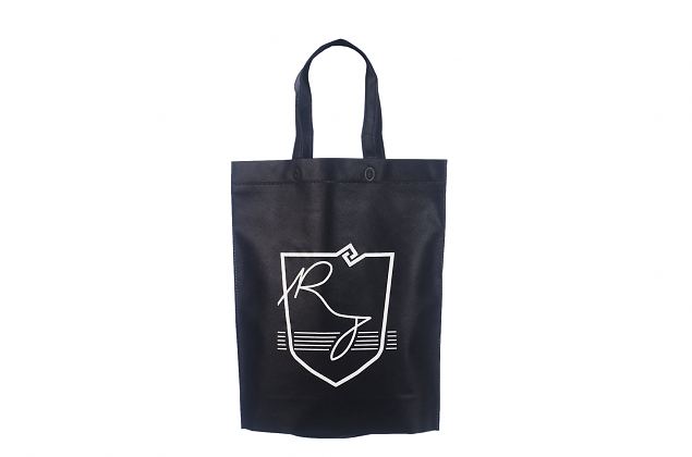 Tekstiilist kotid, mis on valmistatud �koloogilisest non woven materjalist. K�ikidele kottidele pa