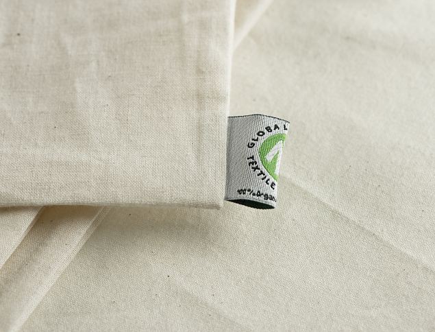 N��riga puuvillased tekstiilkotid.