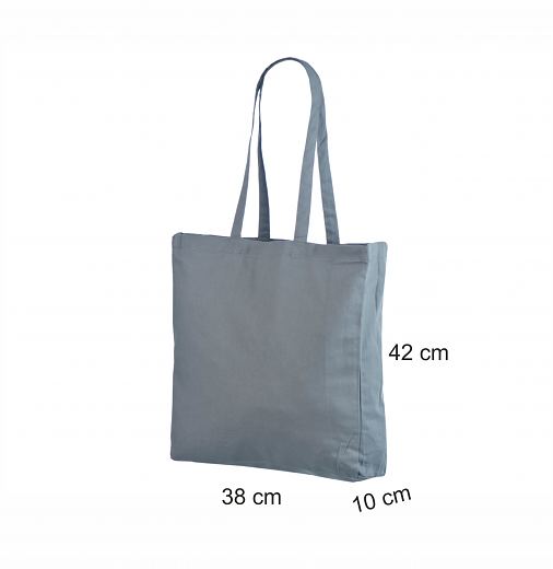 Harmaa kangaskassi leve�ll� pohjalla ja pitkill� kannikkeilla